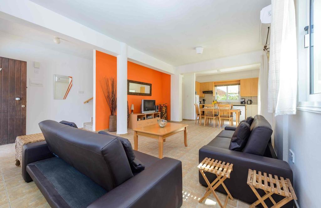 Villa Meredith Paralimni Ruang foto